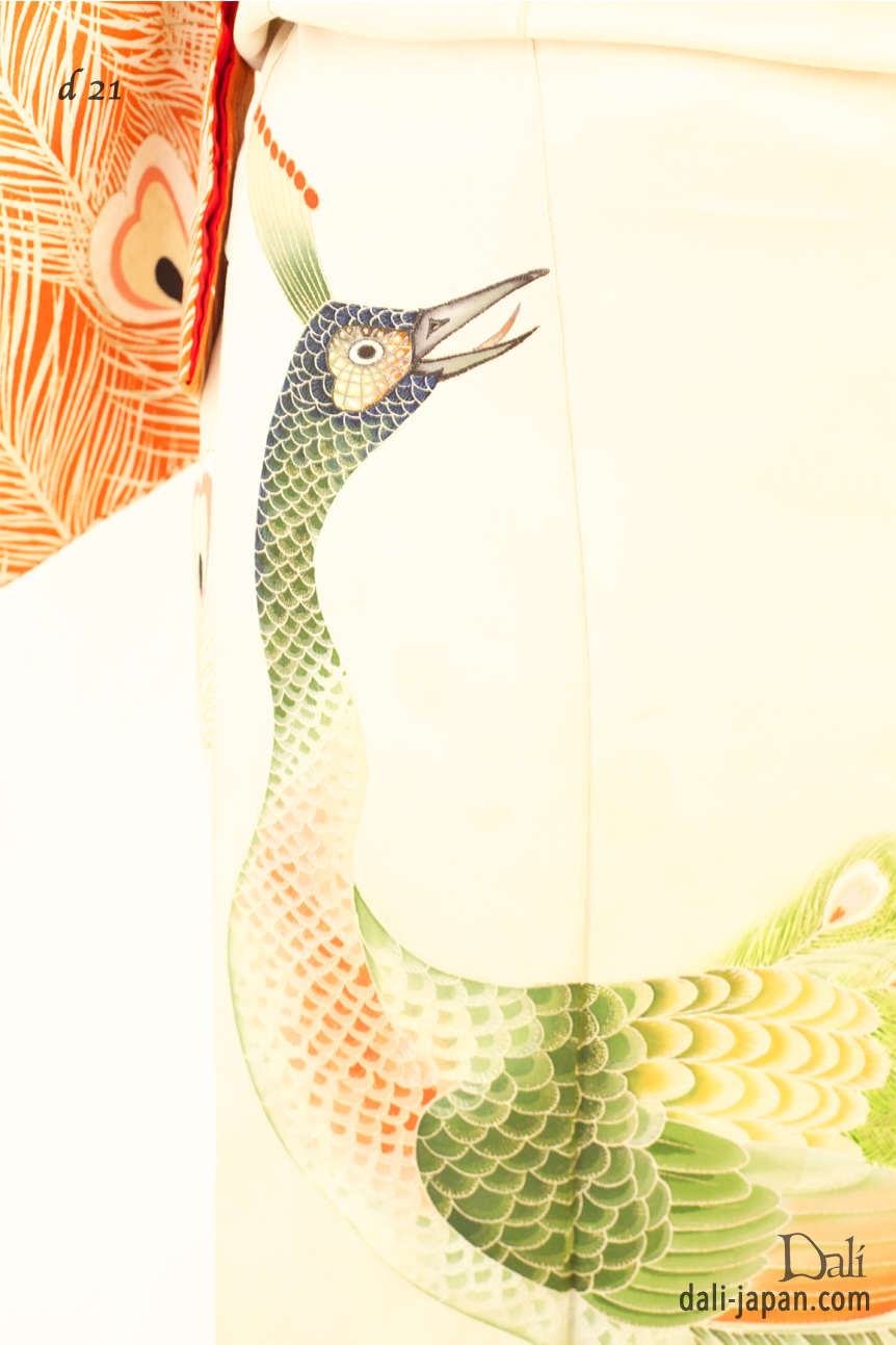 ダリの孔雀のアンティークお着物のレンタル | ダリ着物