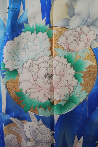 ダリのグラデーションがファンタジックな葉っぱとお花のお着物詳細画像